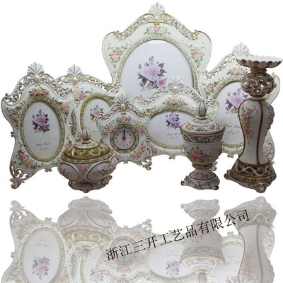 【【廠家直銷】供應歐式樹脂座鐘/小鬧鐘 古典 家居擺件 婚慶裝飾品】價格,廠家,圖片,塑料、樹脂工藝品,沈立明(個體經(jīng)營)-